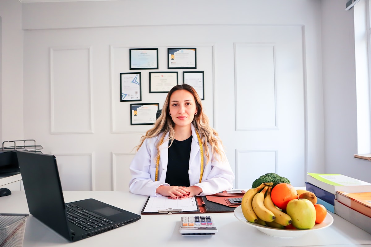 Macronutrients and energy balance